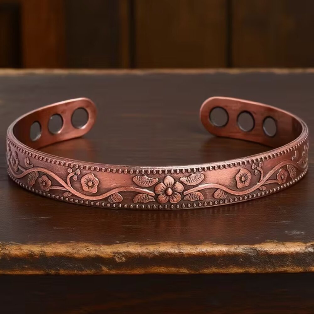 🦋 Etched Magnetic Copper Bangle